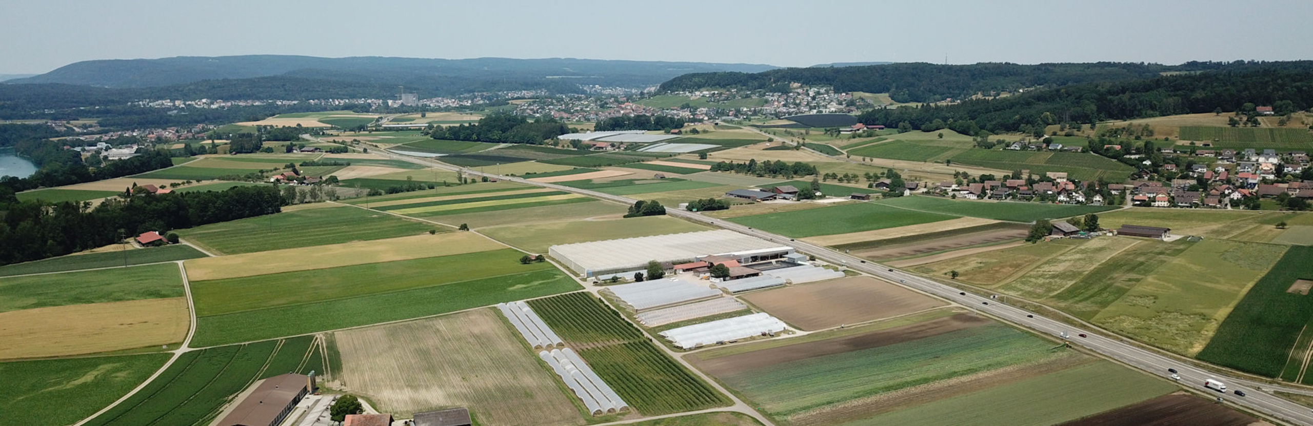 Zertifizierungen und neues Gewächshaus von Höneisen Gemüsebau, Benken